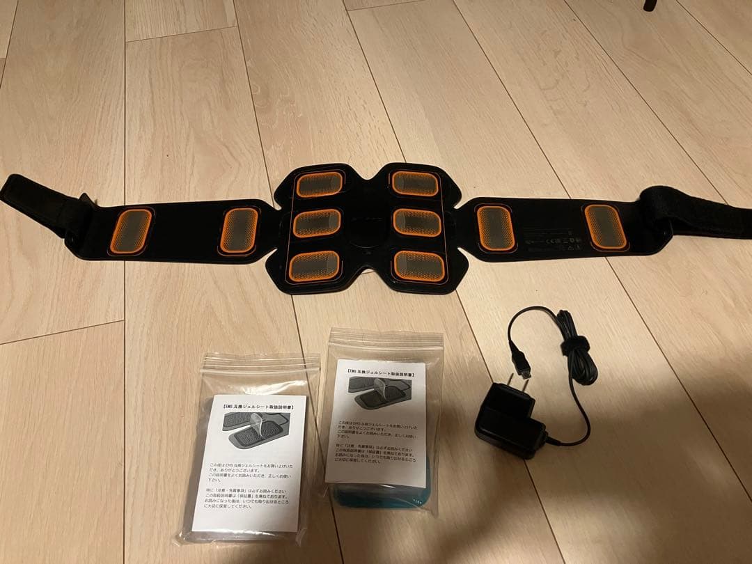 SIXPAD BODY REVOLUTION アブ EMSトレーニングベルト