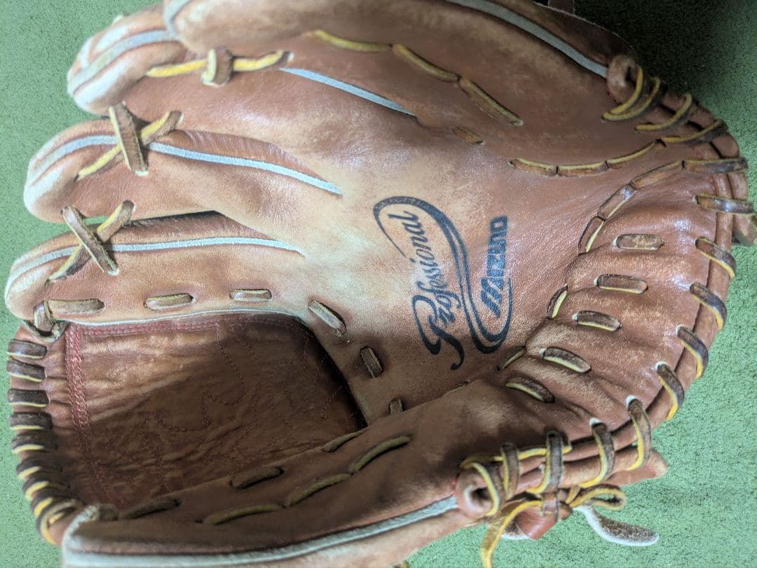 Mizuno 軟式グローブ 投手用　茶色 使用感あり