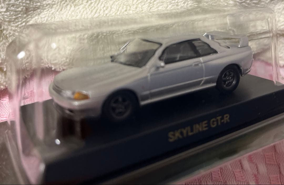 京商　1/64 SKYLINE GT-R