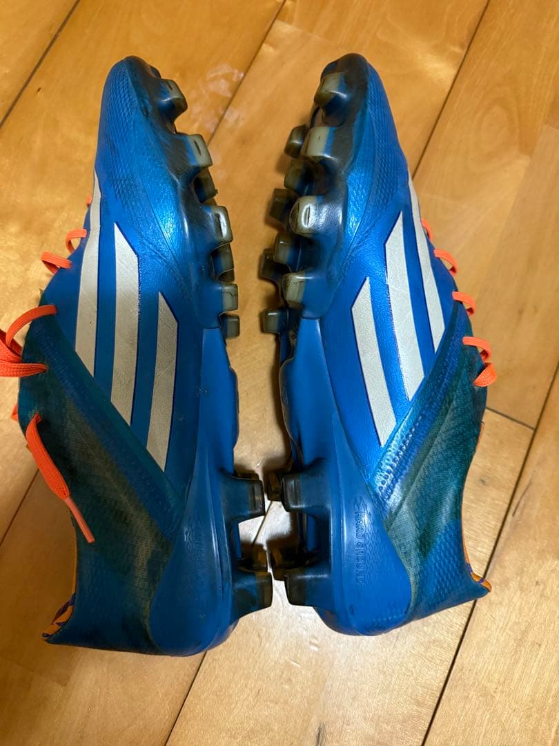 adidas サッカースパイク　F50