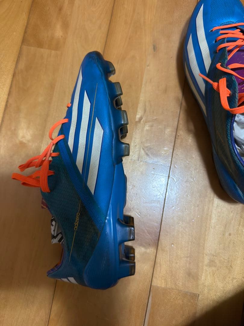 adidas サッカースパイク　F50