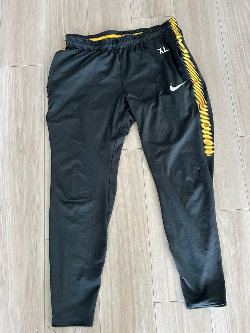 浦和レッズ　ジャージ上下　XL