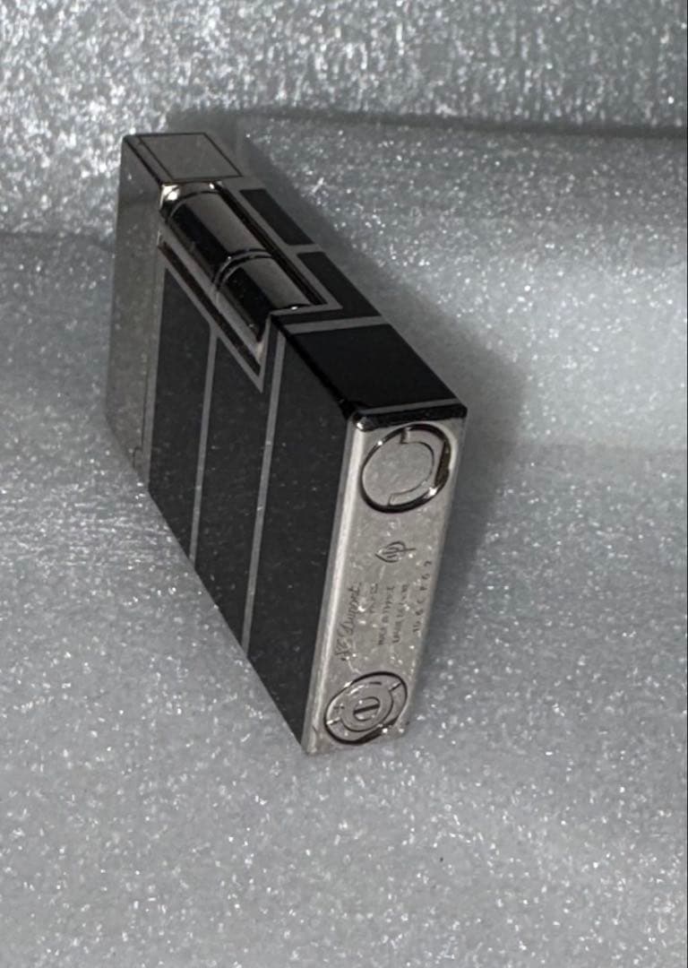 S　デュポン S.T.Dupont ライン2 ブラックラッカー×シルバー