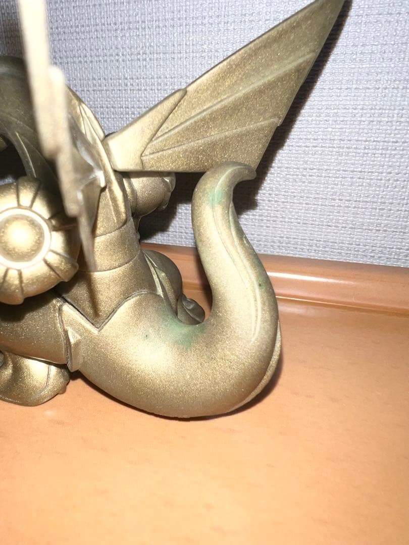 黄金 パルキア ポケセン限定 モンスターボールゲットくじ フィギュア ゴールド
