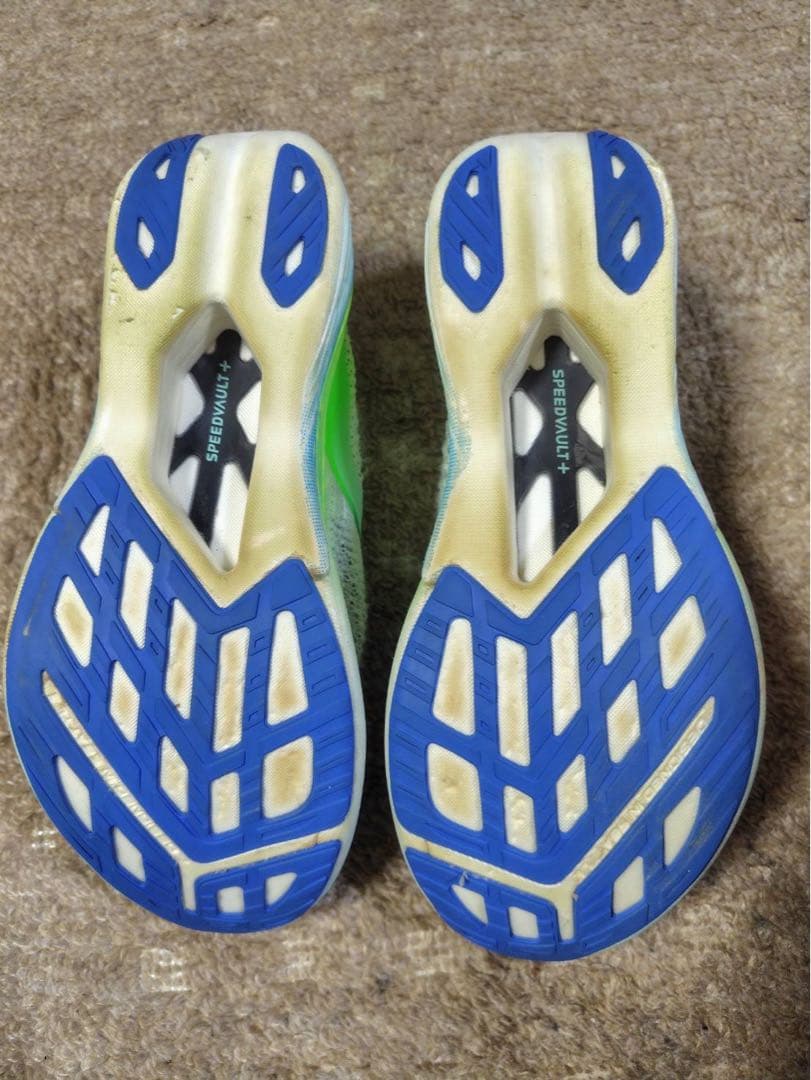 BROOKS ハイペリオンエリート4pb