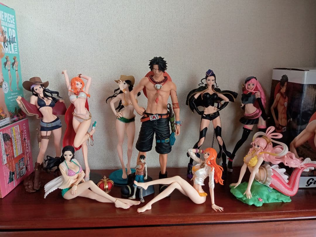 【お値下げ】ワンピース フィギュアセット 9体 プラスミニルフィ