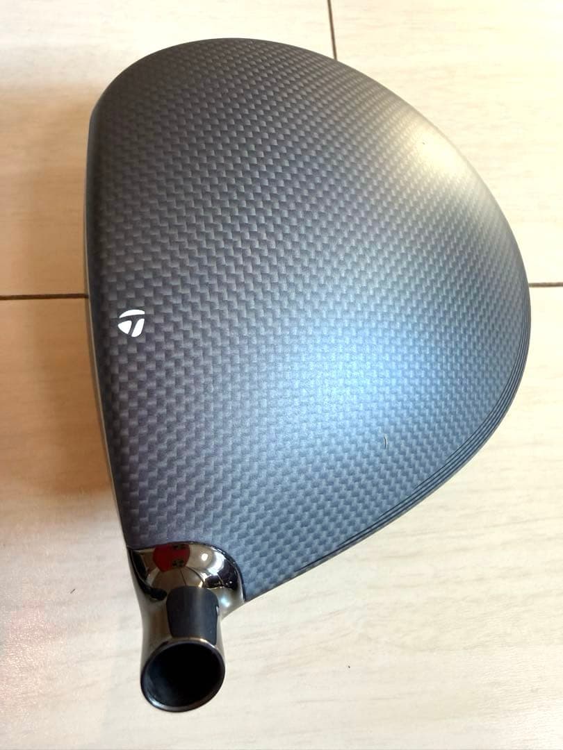 美品 テーラーメイド Qi35 MAX ドライバー 10.5 ヘッドのみ　カバー