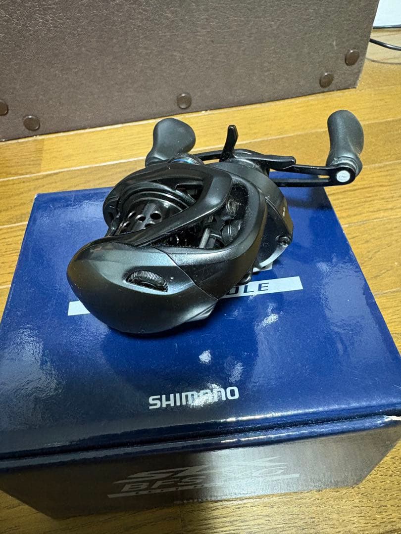 ゆゆSHIMANO SLX BFS XG 左ハンドルリール