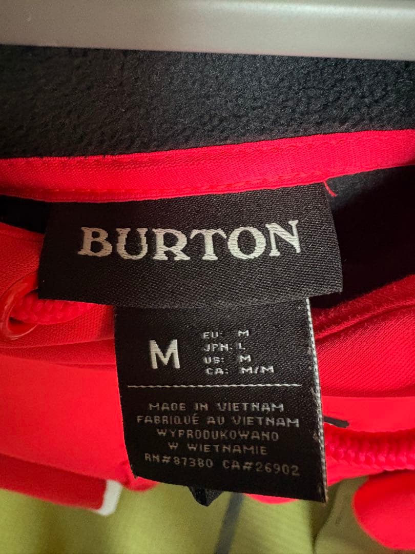 burton撥水パーカー・ピンク・M