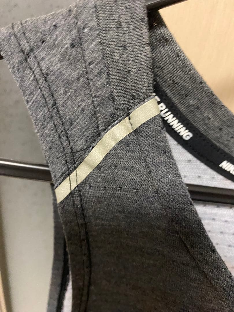 ナイキ Nike ランニングシャツ シングレット タンクトップ エアロスイフト
