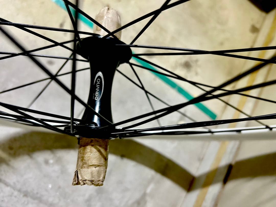 ◆FUN前輪ホイール 新品◆ホワイトでカッコいい！重量1.44kg