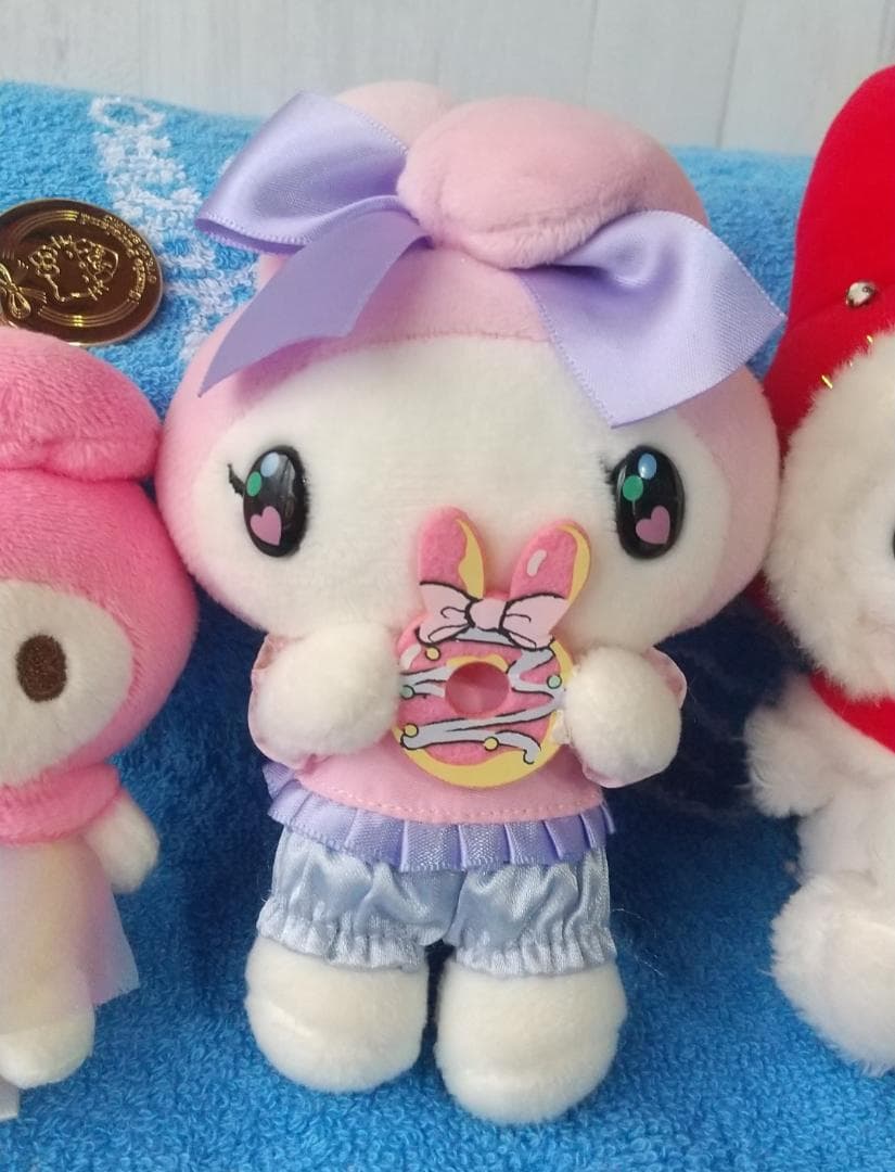 マイメロディ　マスコット　ぬいぐるみ　キーホルダー　ドーナツ　クリスマス
