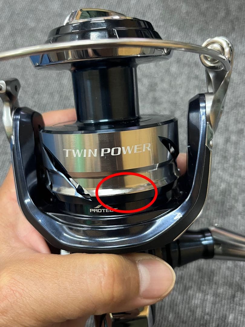 TWIN POWER SW8000HG スピニングリール