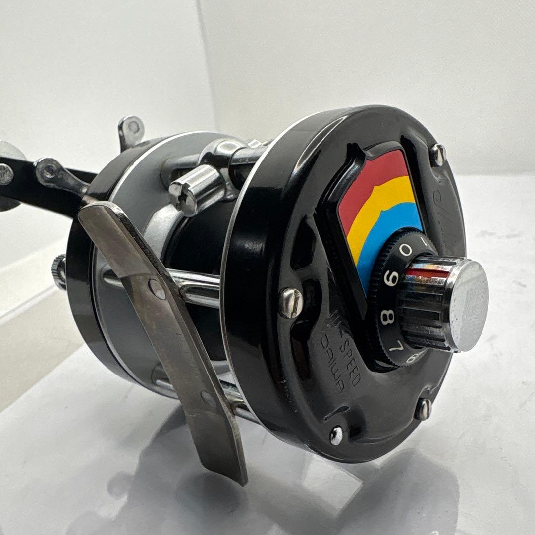 Daiwa ミリオネア3Ｈベイトリール 専用袋付き