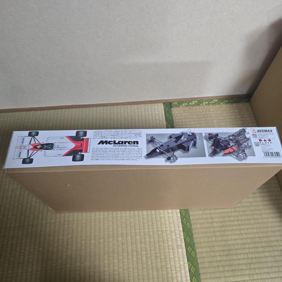 McLaren MP4/4 1/12スケール BEEMAX