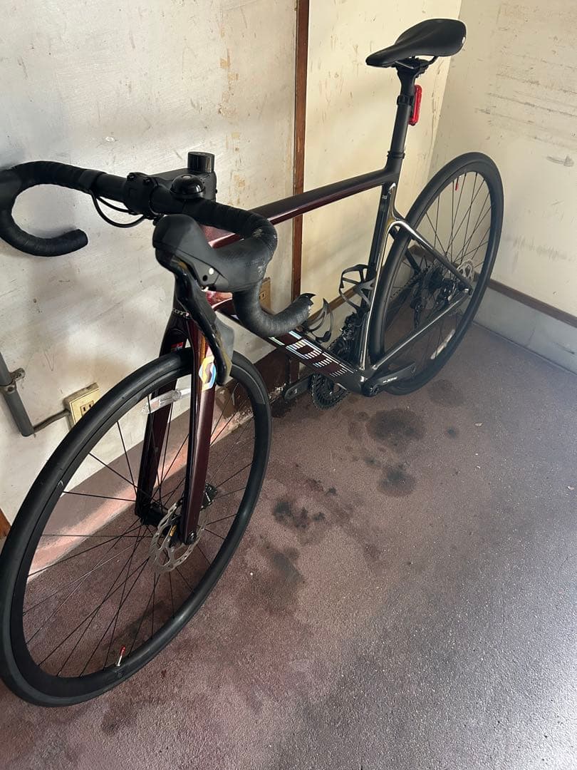 Scott addict30 2023モデル　105 レッド　M
