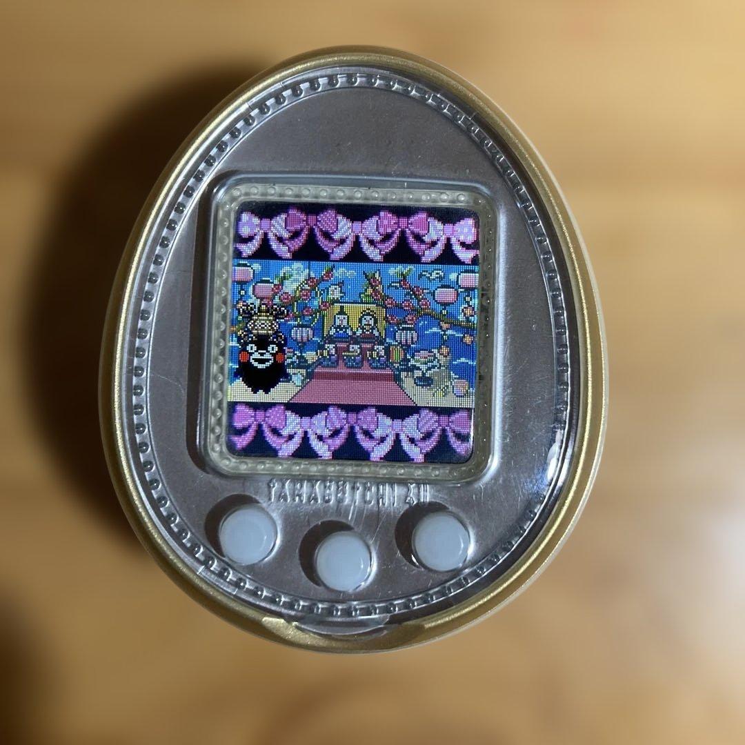 TAMAGOTCHI 4U WHITE (たまごっち 4U ホワイト)