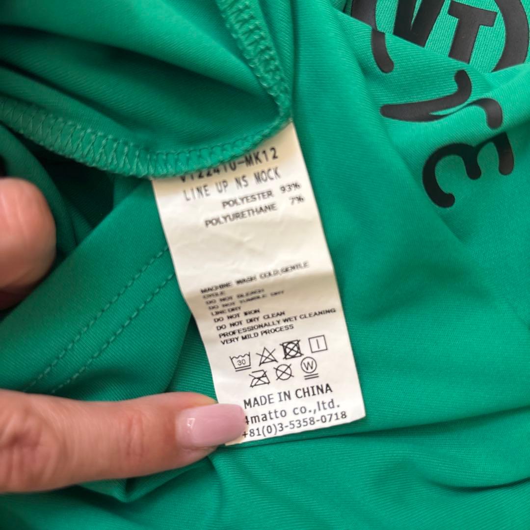 V TWELVE V12 モックネックノースリーブトップス