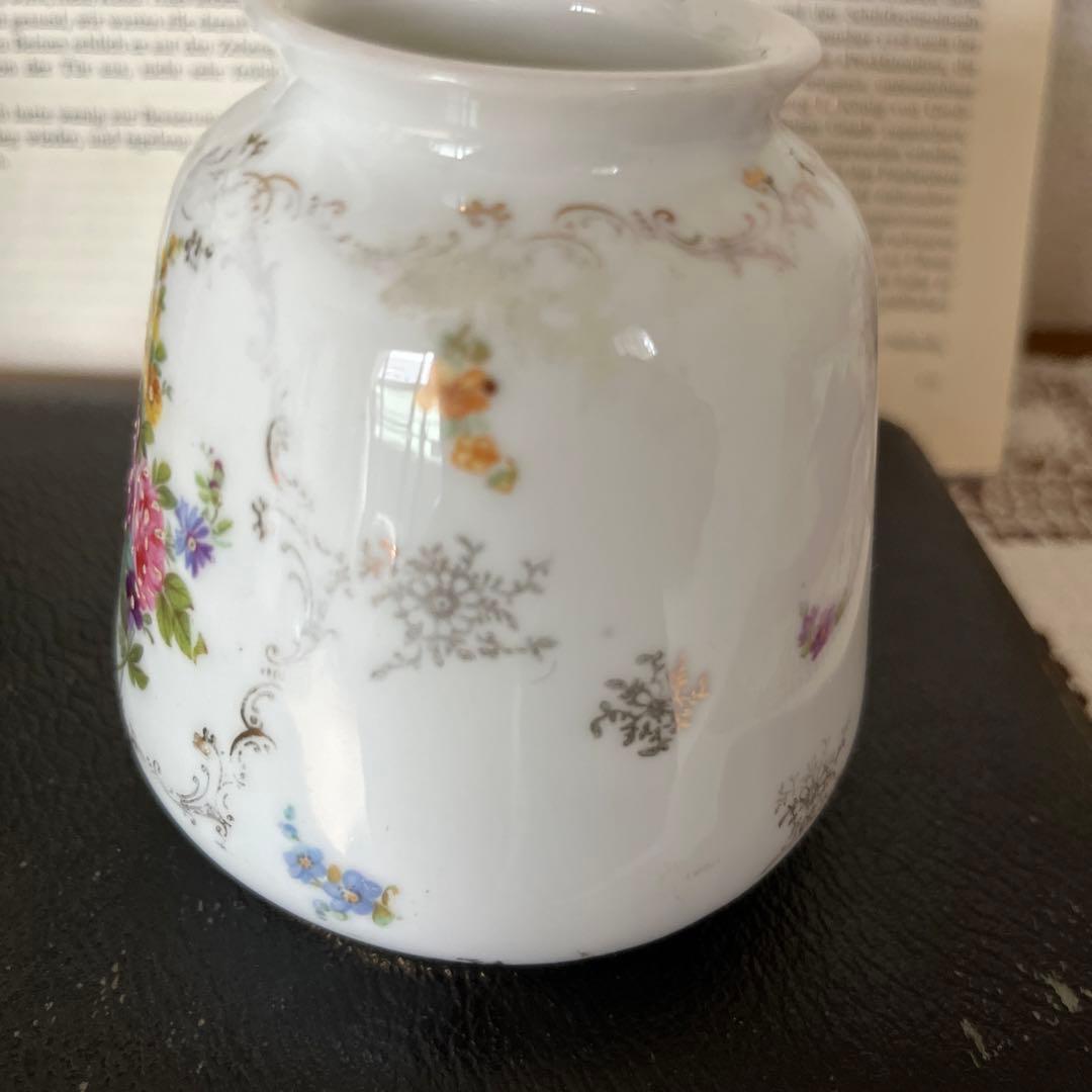 イギリスアンティーク　フラワーベース　花器　ハンドペイント　バラ　花瓶