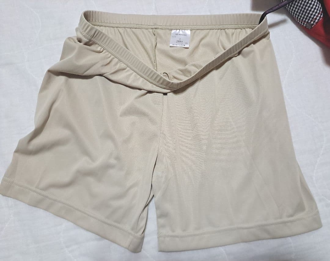 【新品未使用】ダンスウィズドラゴン　スカート　ゴルフウェア　ペチパンツ付き　薄手