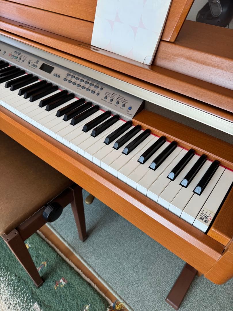 Yamaha Clavinova CD-240/230 木目調　電子ピアノ