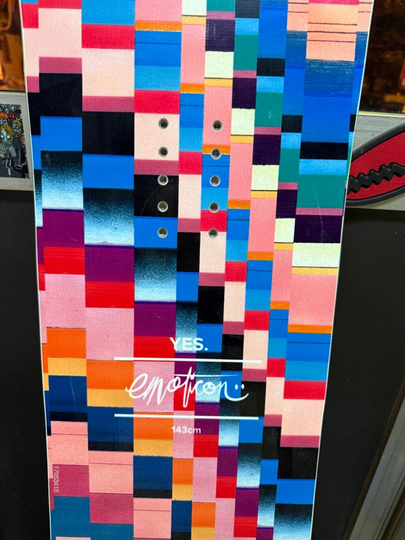 YES. emotion スノーボード 143cm キャンバーボード　中古