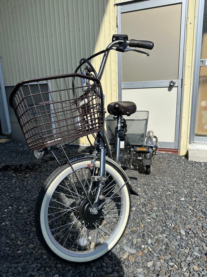 電動アシスト三輪車　使用時間僅か