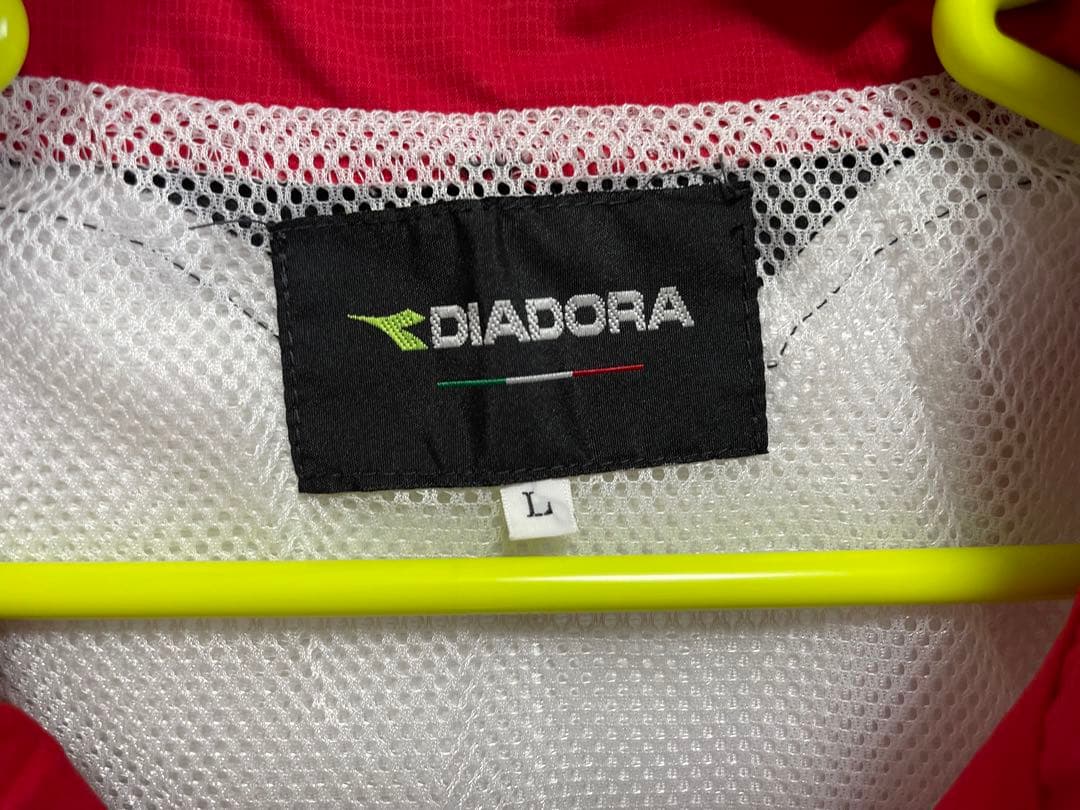 DIADORA ウィンドブレーカー上下セットLサイズ 白黒赤 ①