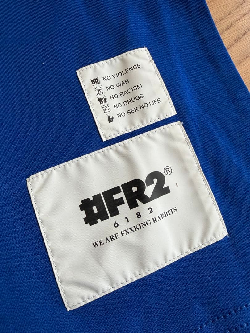 【タイ国内限定】#FR2 WE ARE THE RABBITS TシャツLサイズ