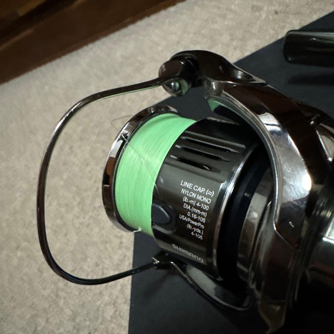 SHIMANO Stella C2000S リール