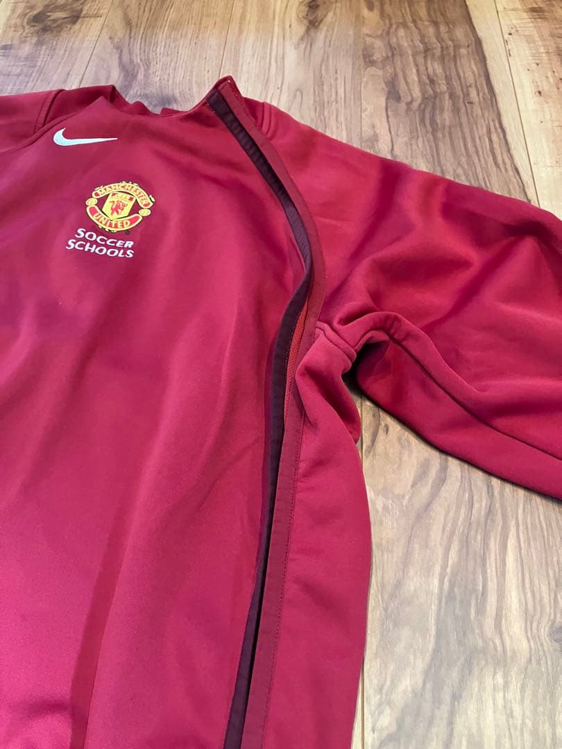 マンチェスターユナイテッド ナイキ Soccer Schools スウェット古着