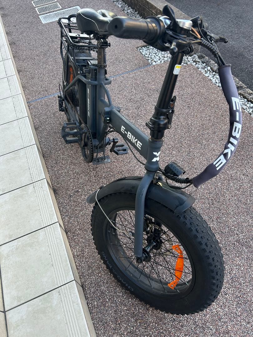 電動アシスト自転車 20インチ　７段変速　室内保管
