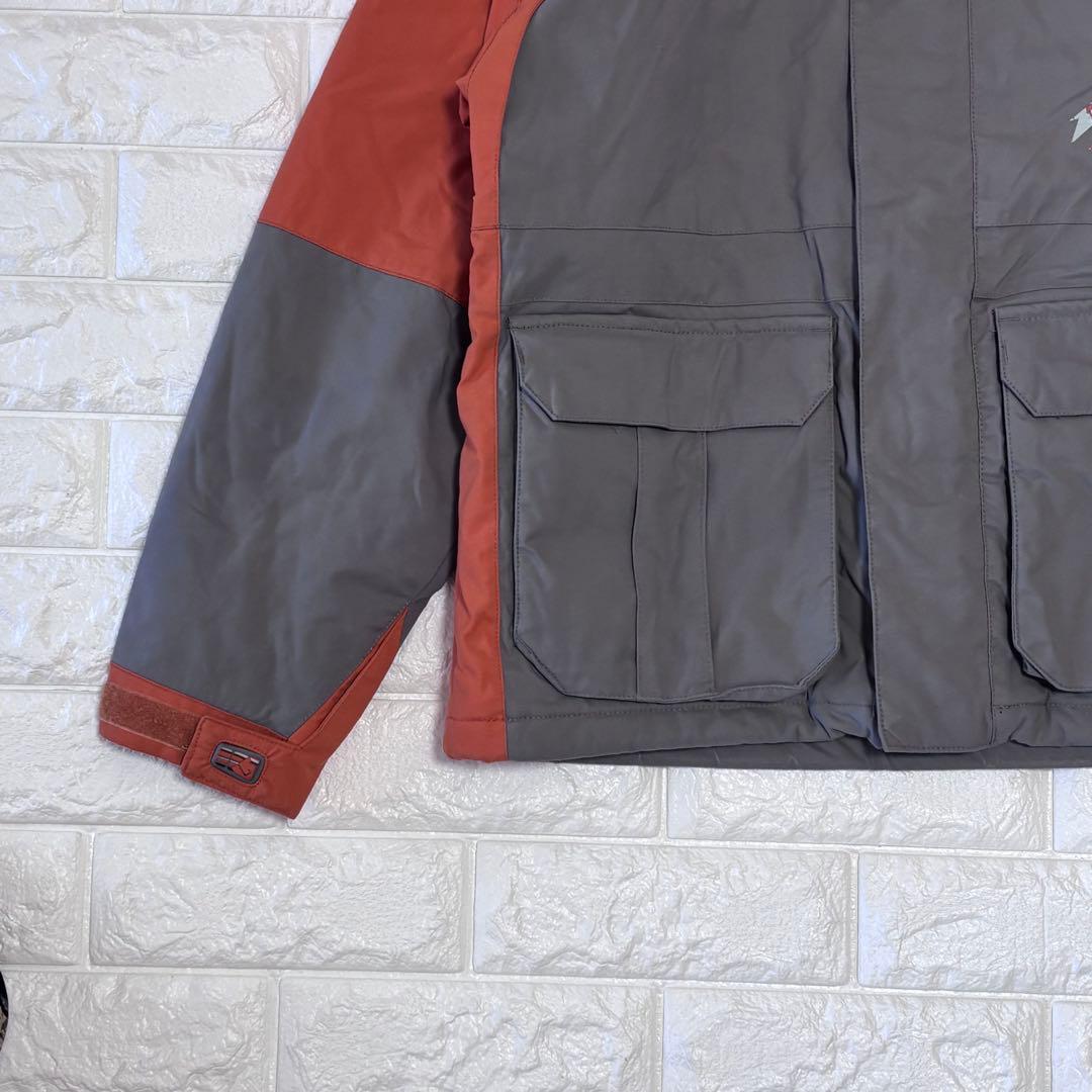 BURTONトップス&マンダリンダック 上下セットアップ スノーボードウェア Ｌ