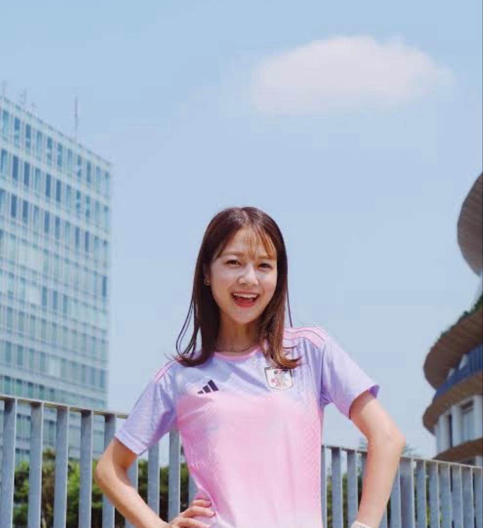 なでしこジャパン 日本女子アウェイユニフォーム adidas正規品 ピンク LL