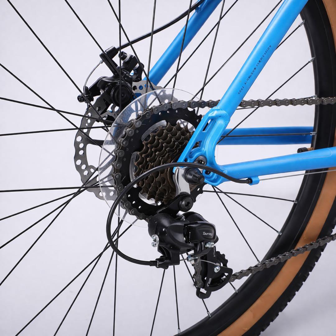 アメリカ発 SCHWINN マウンテン 27.5インチ 7段速 ディスクブレーキ