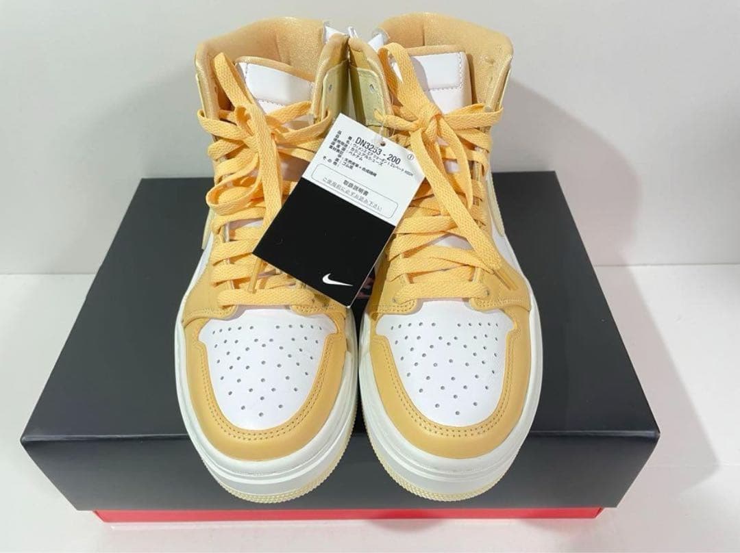 シューズ(女性用) Nike WMNS Air Jordan 1 High Elevate