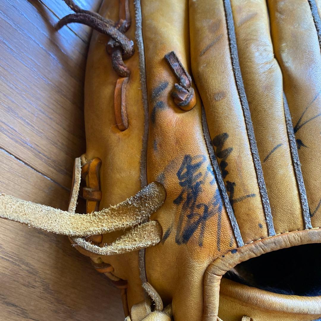 HATAKEYAMA  トレーニンググローブ　鳥谷サイン入り