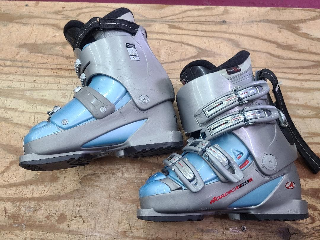 スキー 23-23.5 NORDICA F 5.2 W