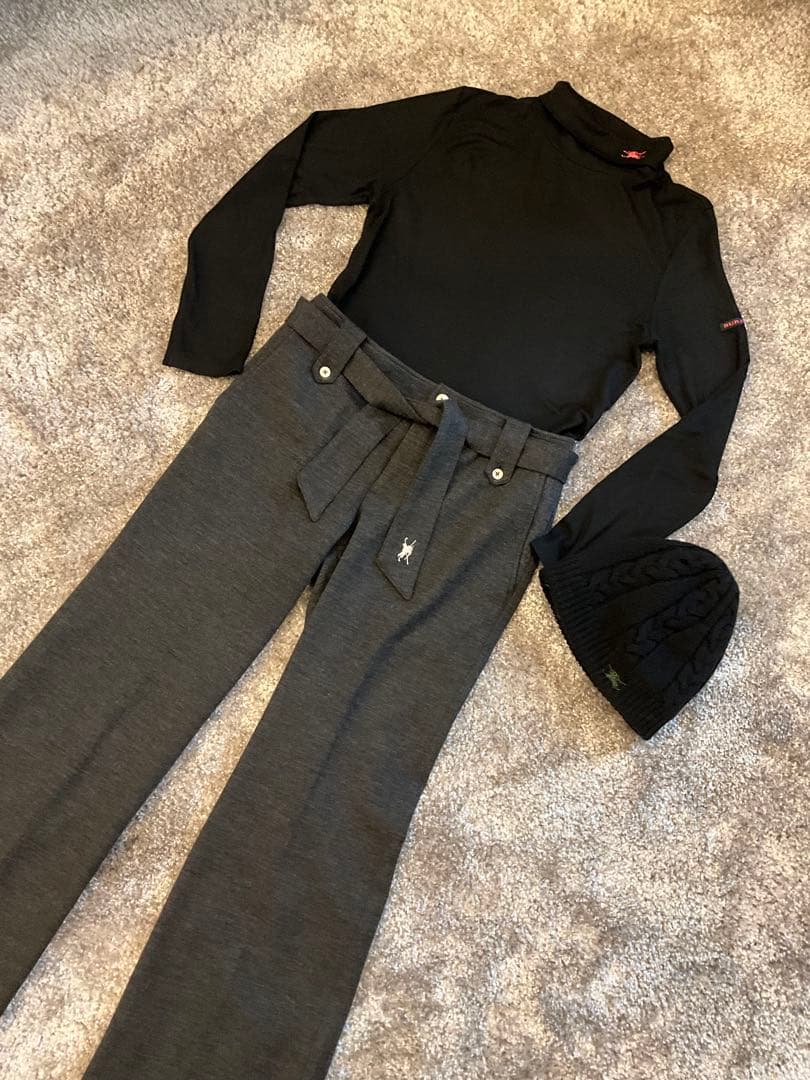 バーバリーゴルフ⛳️ウェストリボン付　レディースパンツ