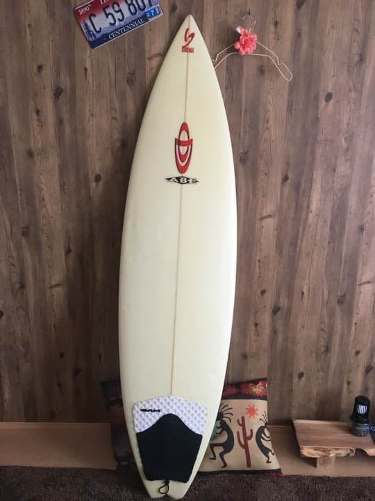 中古ショートサーフボード