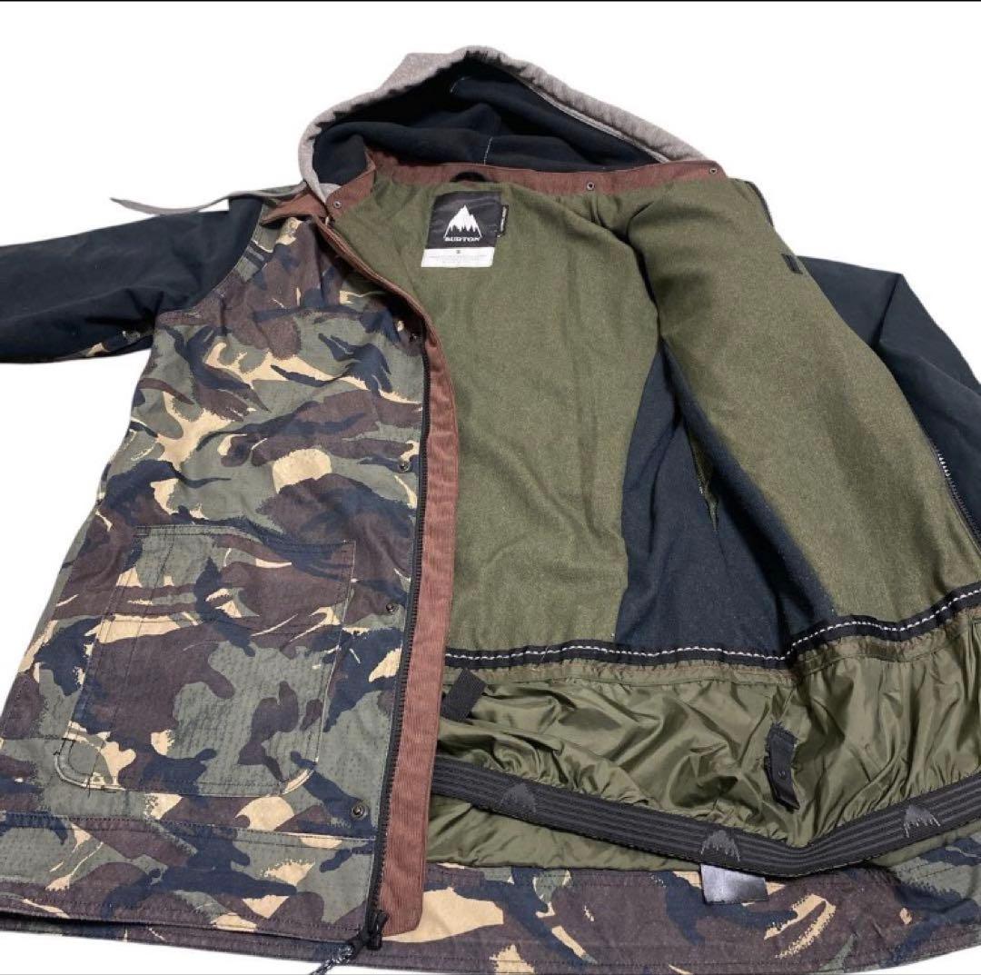 BURTON 迷彩柄 スノーボードウェア、ジャケット　Sサイズ