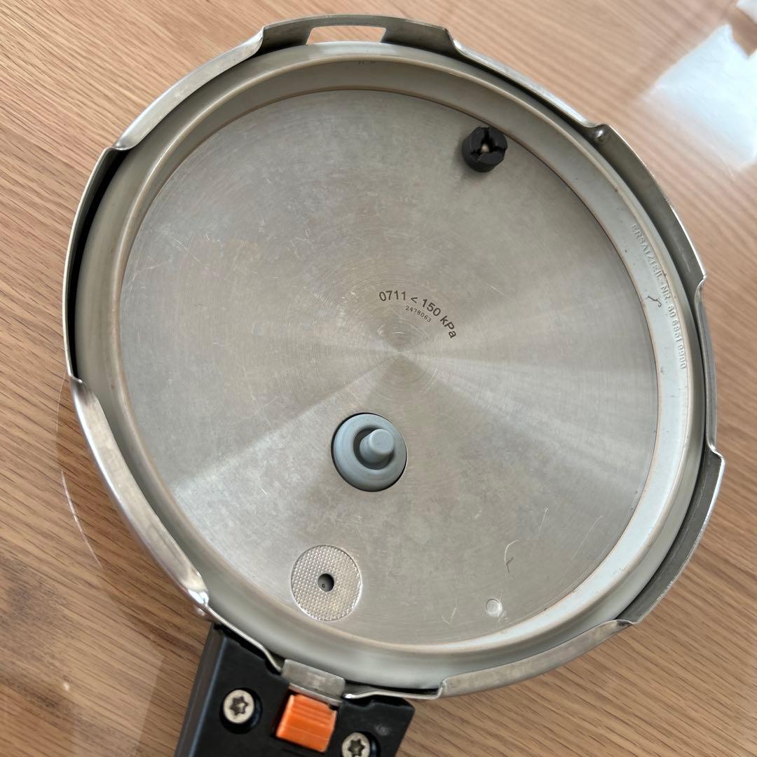 【WMF】圧力鍋 neo perfect 2.5L