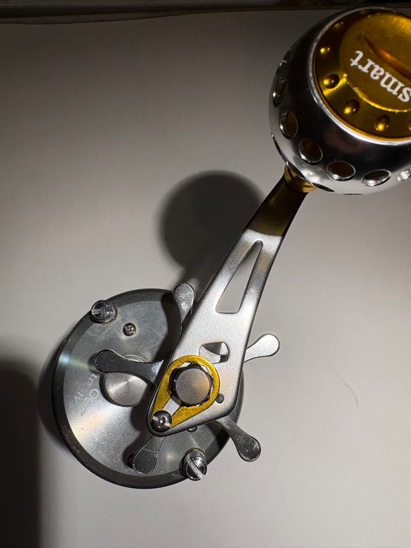 92 SHIMANO カルカッタ 200 ハンドル改　ベイトリール　RH332