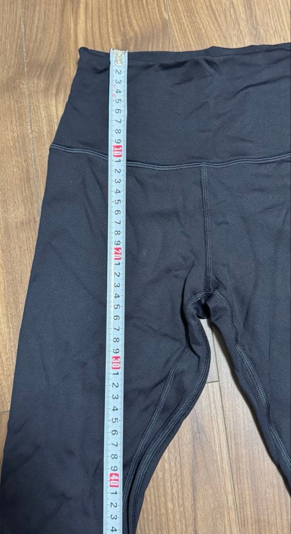 【美品】lululemon(ルルレモン) レギンス　ブラック