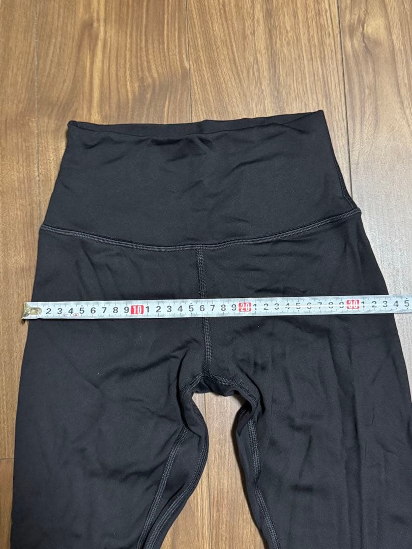 【美品】lululemon(ルルレモン) レギンス　ブラック