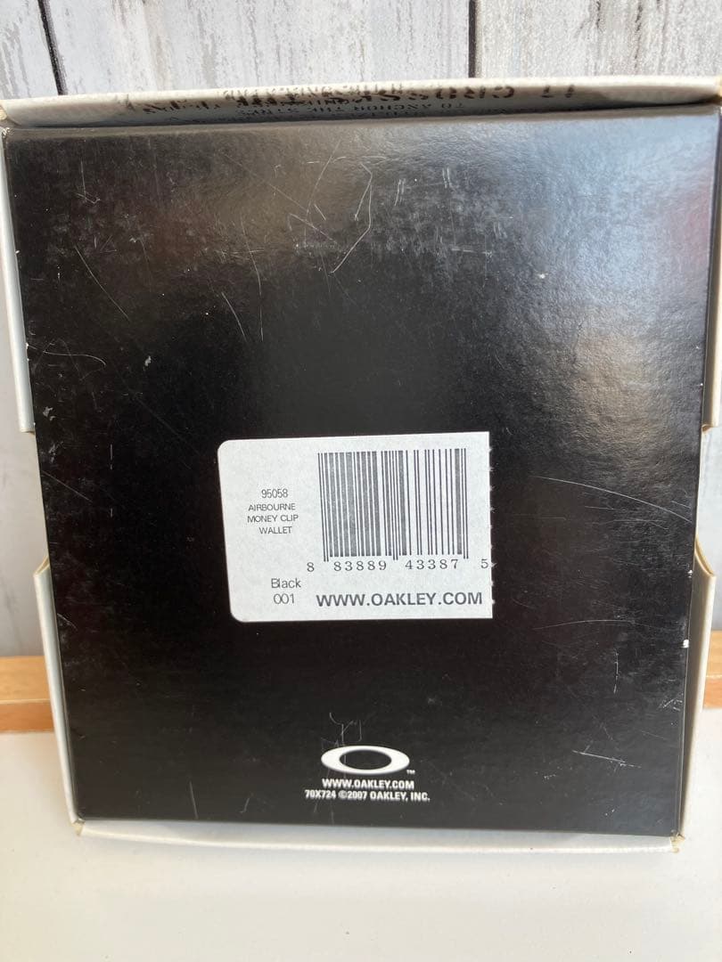 希少！OAKLEY マネークリップレザーカードケース付