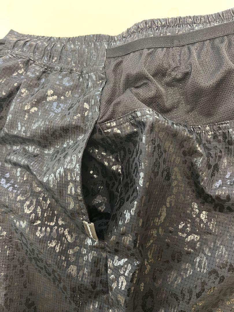 ウォーキング・ランニングウェア charbon PANTHER 7 POCKETS RACING SHORTS