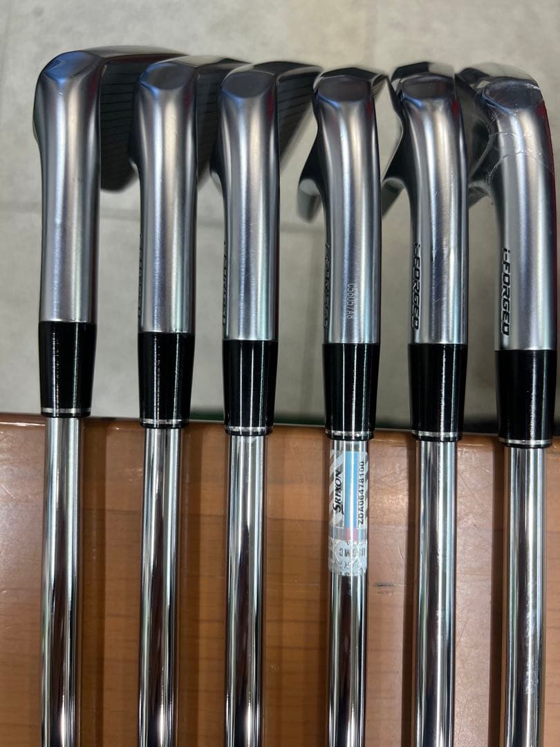 ほぼ新品・SRIXON・ZXi7・DG S200・5〜Pの6本セット