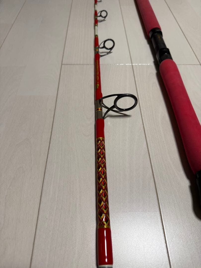 フィッシャーマン FISHERMAN YELLOW TAIL VERTICAL