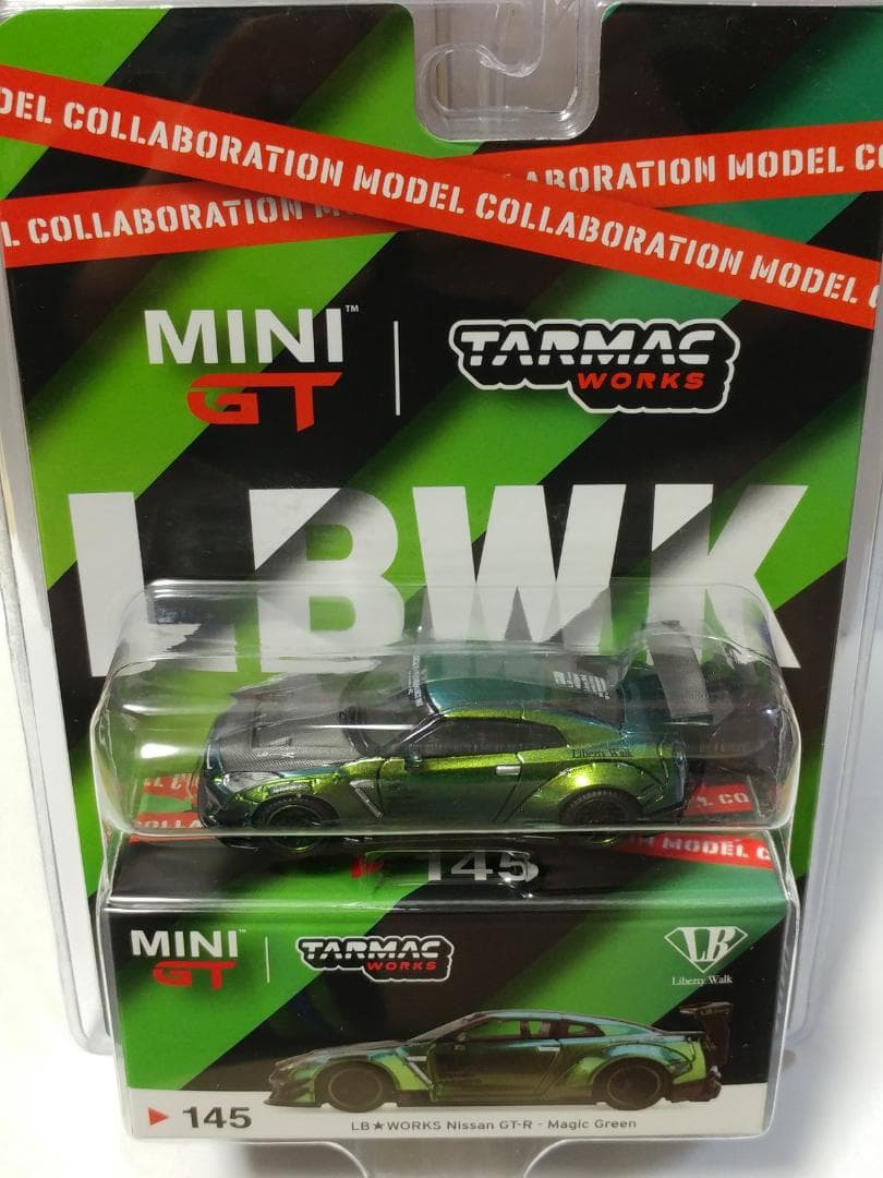 MINI GT 1/64 LB☆WORKS GT-R R35 マジックグリーン